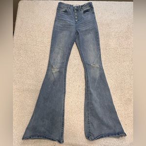Flare Size 3 high rise stretchy jeans
